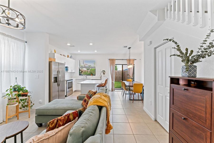 Furnished interior view inside a new home in , Homestead (Image 14).