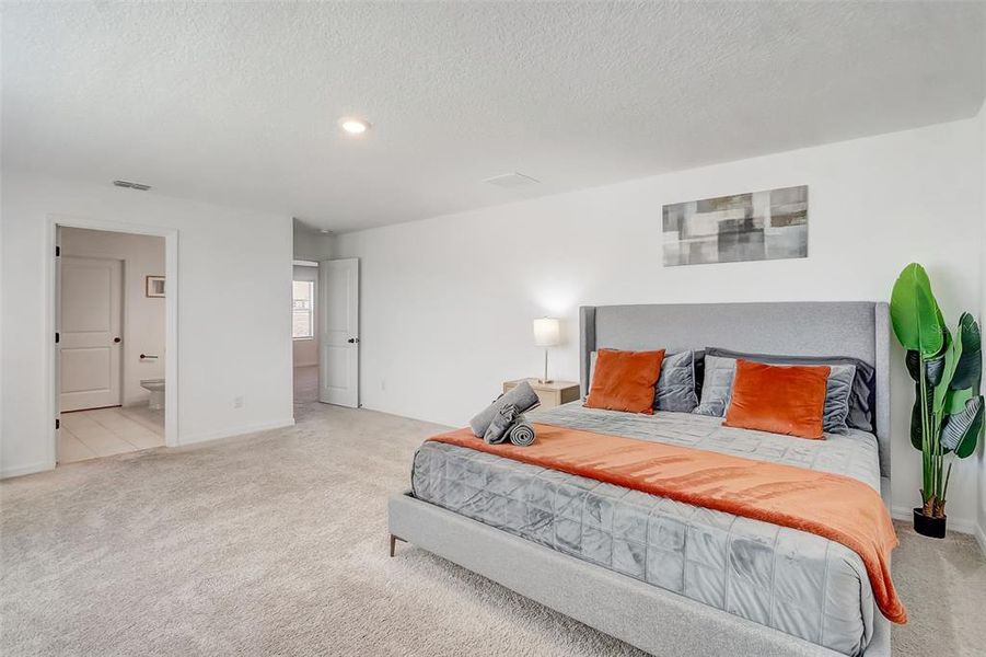 Furnished interior view inside a new home in Glen at West Haven, Davenport (Image 10).