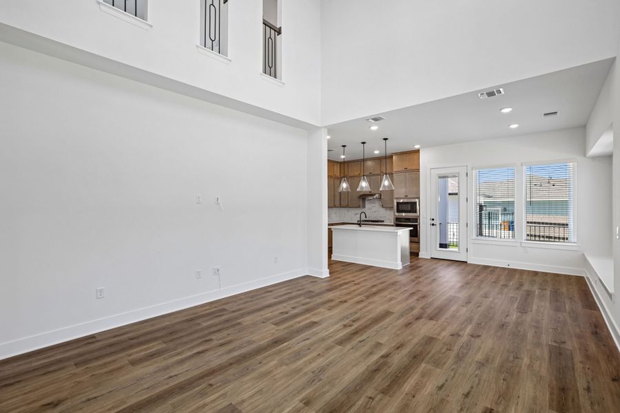 Spacious, unfurnished interior of a new home in Easton Park, Austin (Image 23). Spacious, unfurnished interior of a new home in Easton Park, Austin (Image 23).