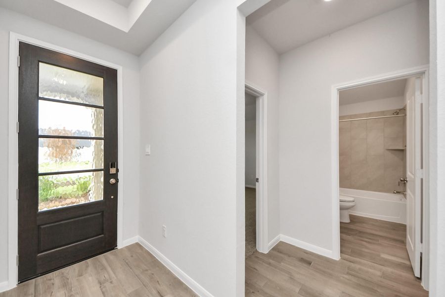 Image 35 of a home in Sunrise Cove: Landmark Collection.