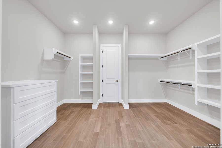 Image 29 of a home in . Image 29 of a home in .