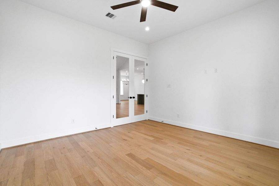 Spacious, unfurnished interior of a new home in , Montgomery (Image 38).
