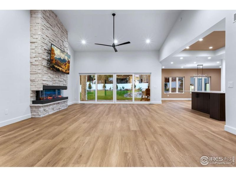 Spacious, unfurnished interior of a new home in , Timnath (Image 26).