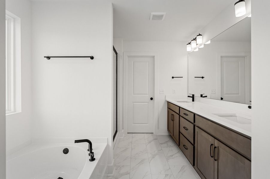 2,919sf New Home in Smyrna, TN.  - Slide 27