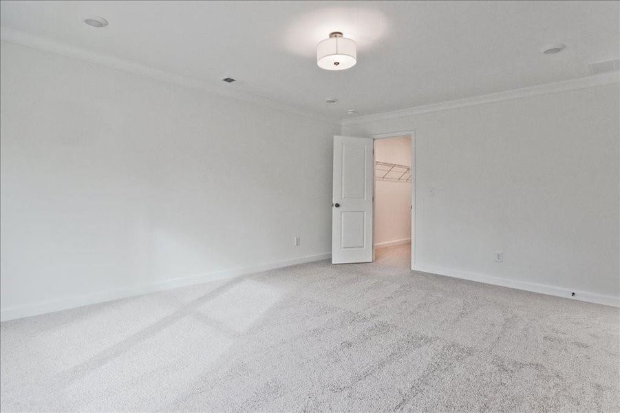 Spacious, unfurnished interior of a new home in River Walk Place, Lawrenceville (Image 31).