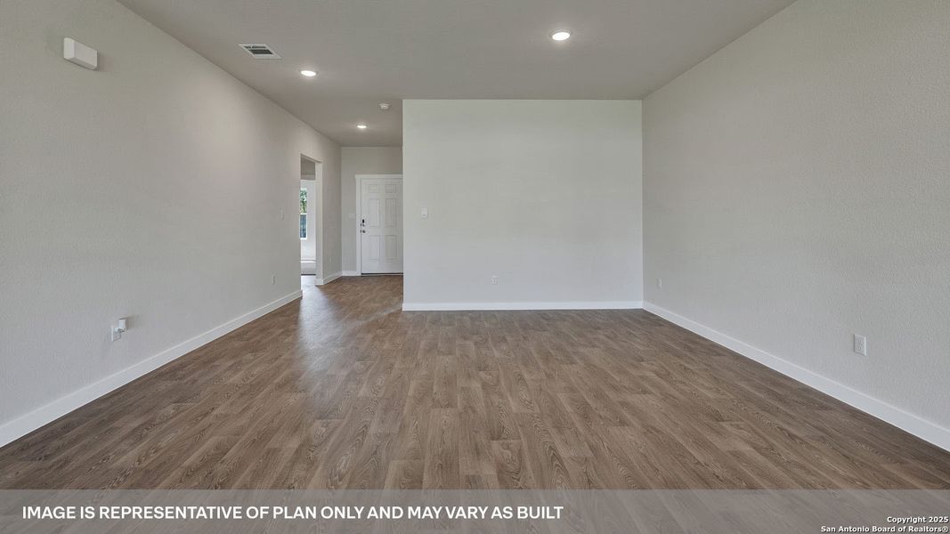 Spacious, unfurnished interior of a new home in Hartland Ranch, Lockhart (Image 22).