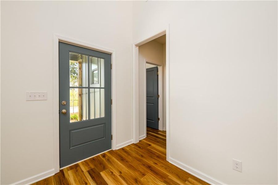 Spacious, unfurnished interior of a new home in , Atlanta (Image 17).