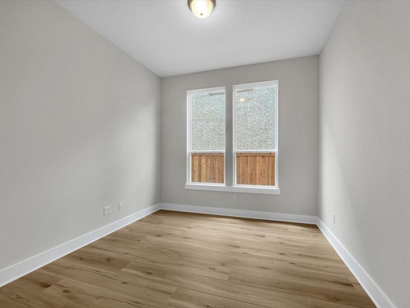 Spacious, unfurnished interior of a new home in Dunham Pointe, Cypress (Image 13).