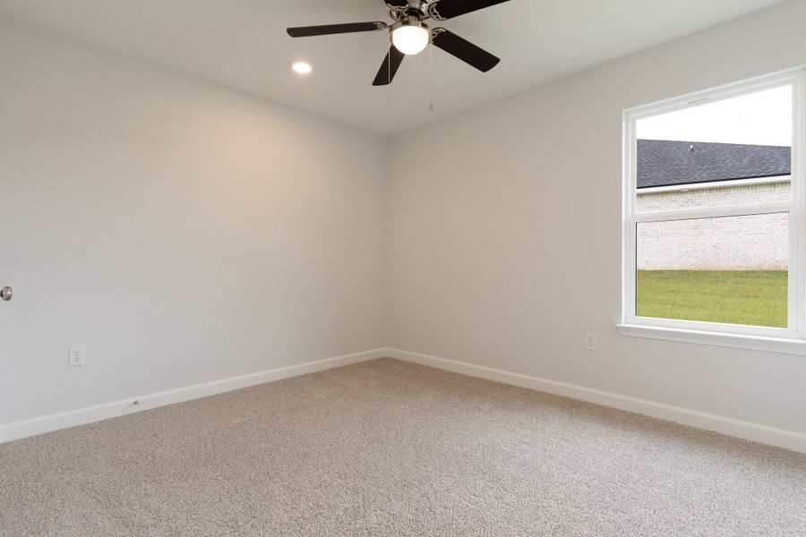 Spacious, unfurnished interior of a new home in Barton's Bend, Crestview (Image 35). Spacious, unfurnished interior of a new home in Barton's Bend, Crestview (Image 35).