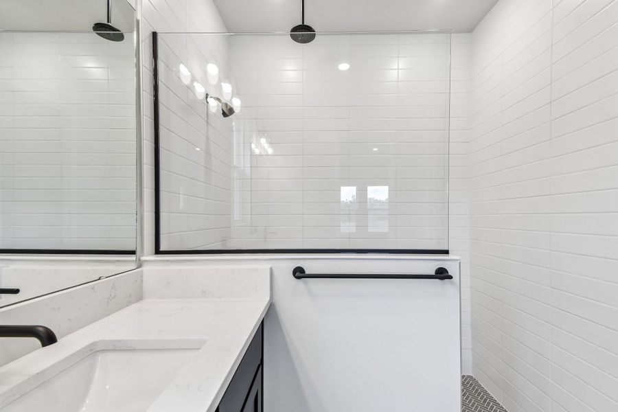 Owner's Bath