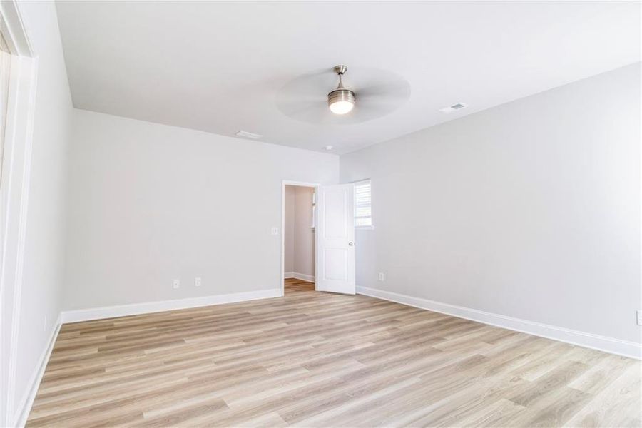 Spacious, unfurnished interior of a new home in , Canton (Image 26).