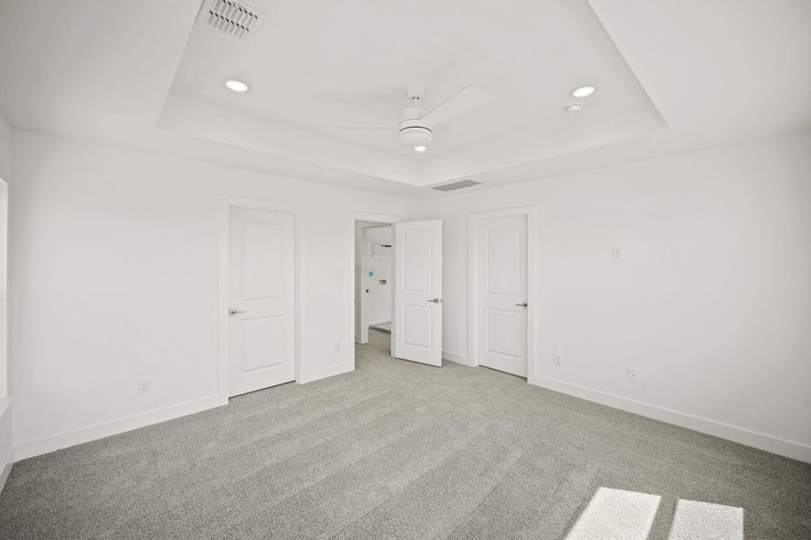 Private primary suite Private primary suite