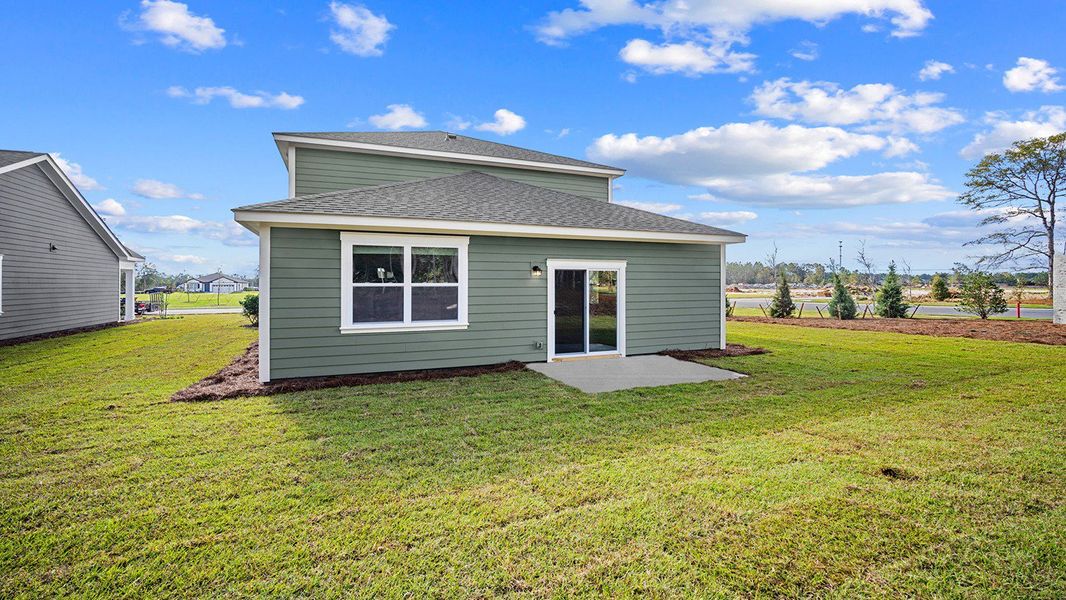 Representative exterior details of a home built from the Manning by D.R. Horton in Laurel Grove, Guyton (Image 3).