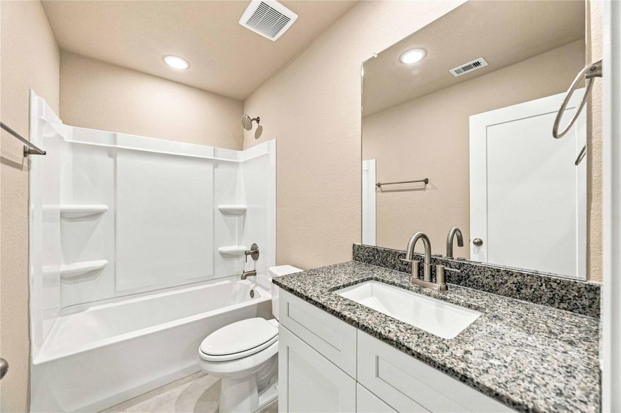 Furnished interior view inside a new home in Crockett Meadows, Conroe (Image 10).