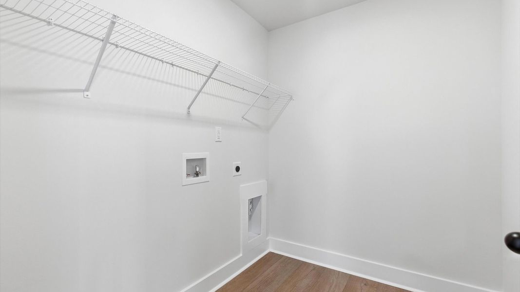 Furnished interior view inside a new home in Harrier Point, Woodruff (Image 23).