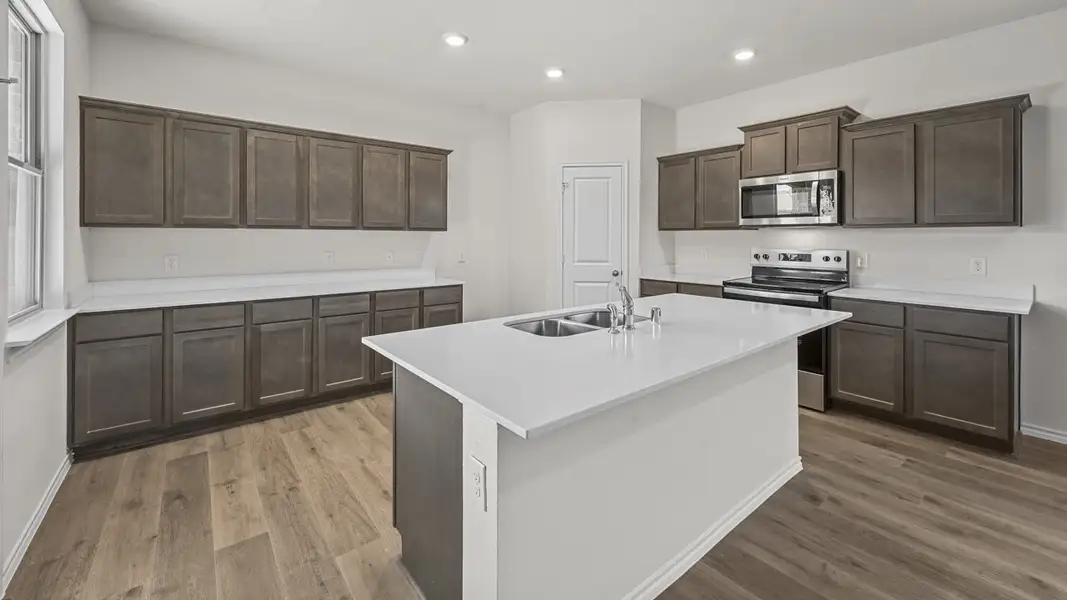 Furnished interior view inside a new home in Elevon, Lavon (Image 3).