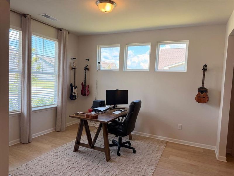 Furnished interior view inside a new home in Wehunt Meadows, Hoschton (Image 9).