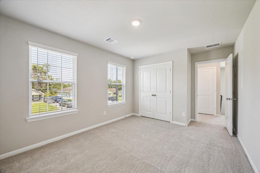 Spacious, unfurnished interior of a new home in , Texas City (Image 21). Spacious, unfurnished interior of a new home in , Texas City (Image 21).