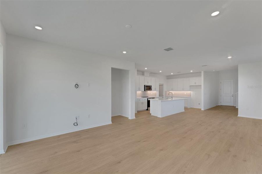 Spacious, unfurnished interior of a new home in Seaire, Parrish (Image 24). Spacious, unfurnished interior of a new home in Seaire, Parrish (Image 24).