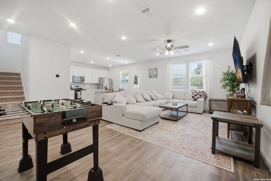 Furnished interior view inside a new home in Senna, San Antonio (Image 26).