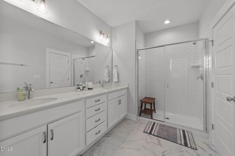 38-web-or-mls-VB4A4029