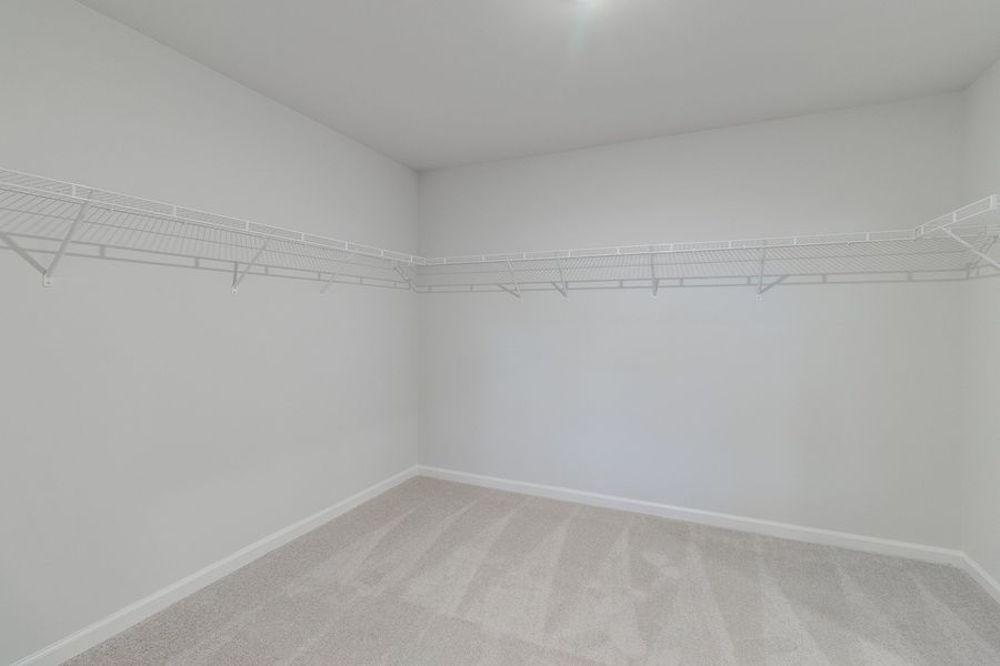 Spacious, unfurnished interior of a new home in Bluefield, Lexington (Image 24). Spacious, unfurnished interior of a new home in Bluefield, Lexington (Image 24).