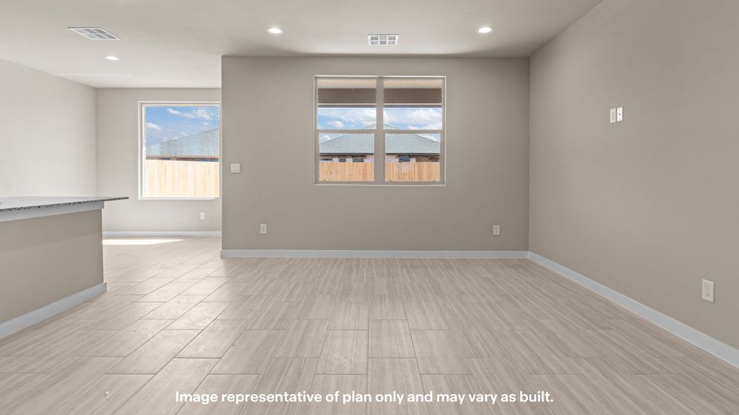 Spacious, unfurnished interior of a new home in Homestead at Parks Bell Ranch, Odessa (Image 11).