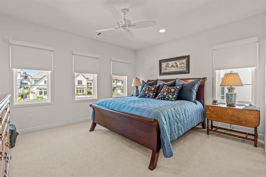 Furnished interior view inside a new home in , Fort Worth (Image 4).