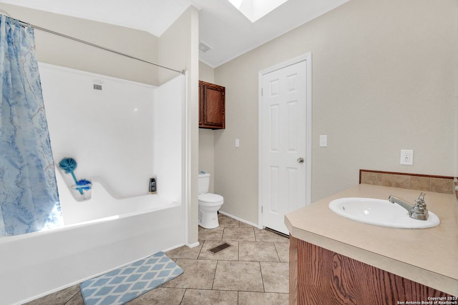 Furnished interior view inside a new home in , Atascosa (Image 12). Furnished interior view inside a new home in , Atascosa (Image 12).