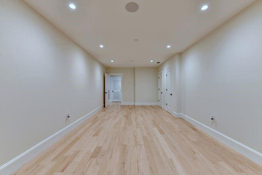 Spacious, unfurnished interior of a new home in , Gainesville (Image 59).