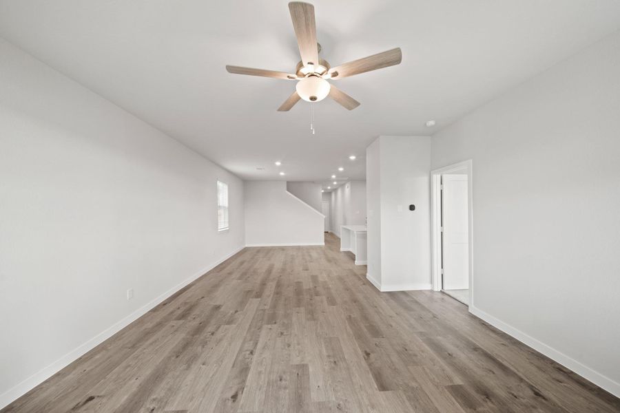 Spacious, unfurnished interior of a new home in Russell Ranch, Bay City (Image 20).