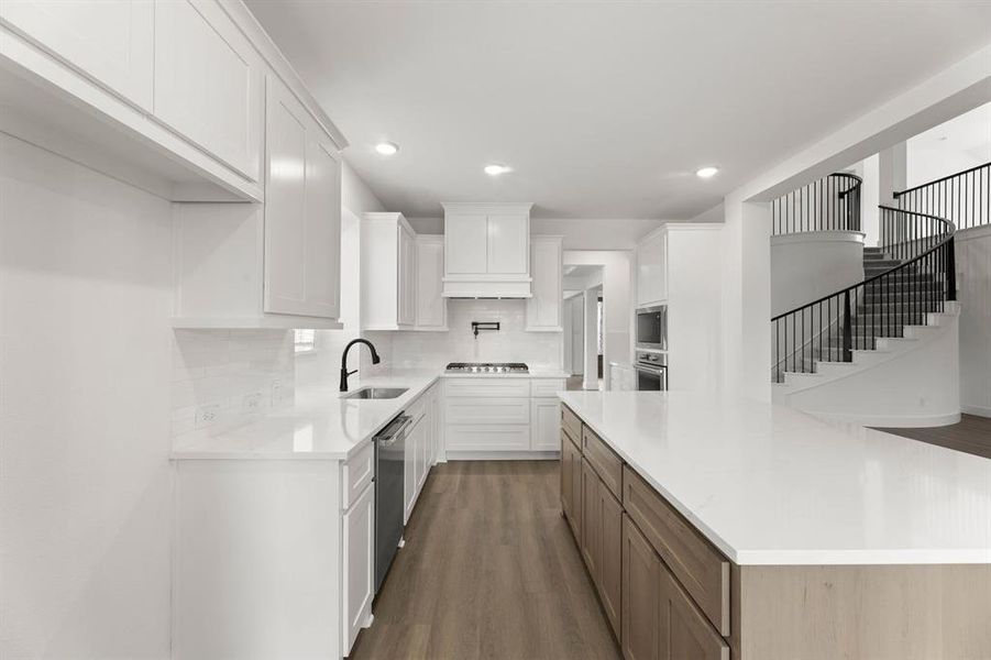 411 Hidden Lakes-Kitchen-3