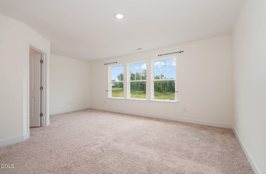 012_dsc06618-edit_670