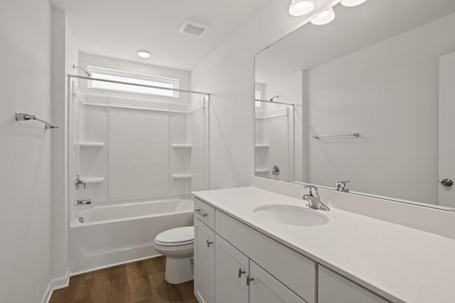 Furnished interior view inside a new home in Bellevue, Greenville (Image 12).