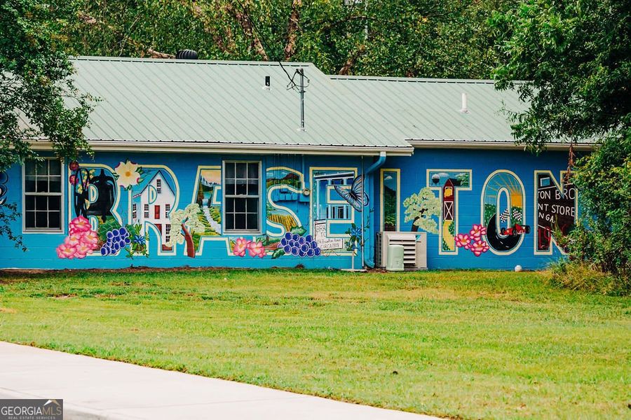 Image 104 of a home in Rosewood Lake Estates.