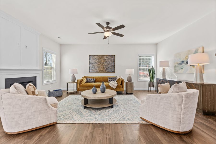 548 Southerland Peak, Raeford, NC.  - Slide 7