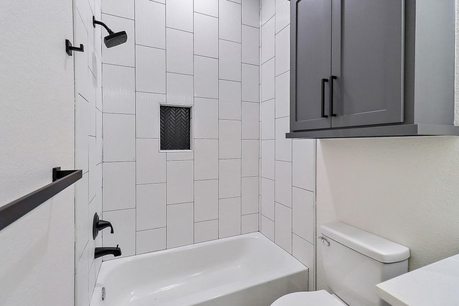 Another view of the secondary bathroom Another view of the secondary bathroom