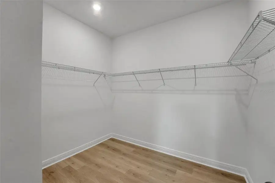 Spacious, unfurnished interior of a new home in Green Key Village, Lady Lake (Image 11). Spacious, unfurnished interior of a new home in Green Key Village, Lady Lake (Image 11).