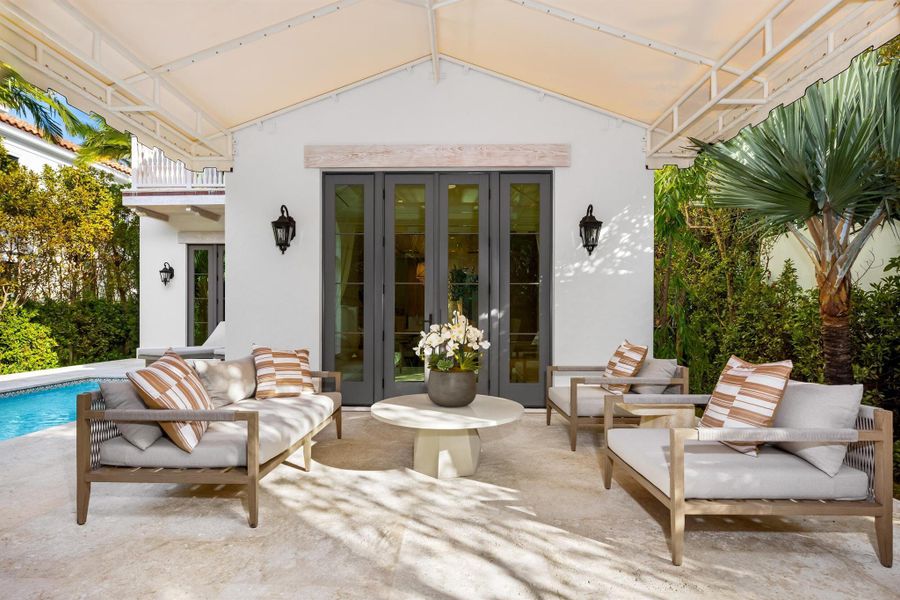 Image 11 of a home in .