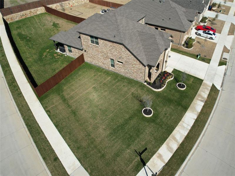 Birds eye view of large oversized corner lot