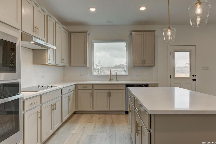 Furnished interior view inside a new home in Saddlebrook Ranch, Schertz (Image 8).