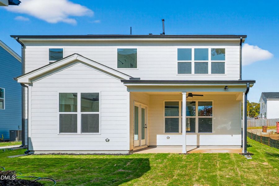 70-web-or-mls-205 W Maple (64 of 78)