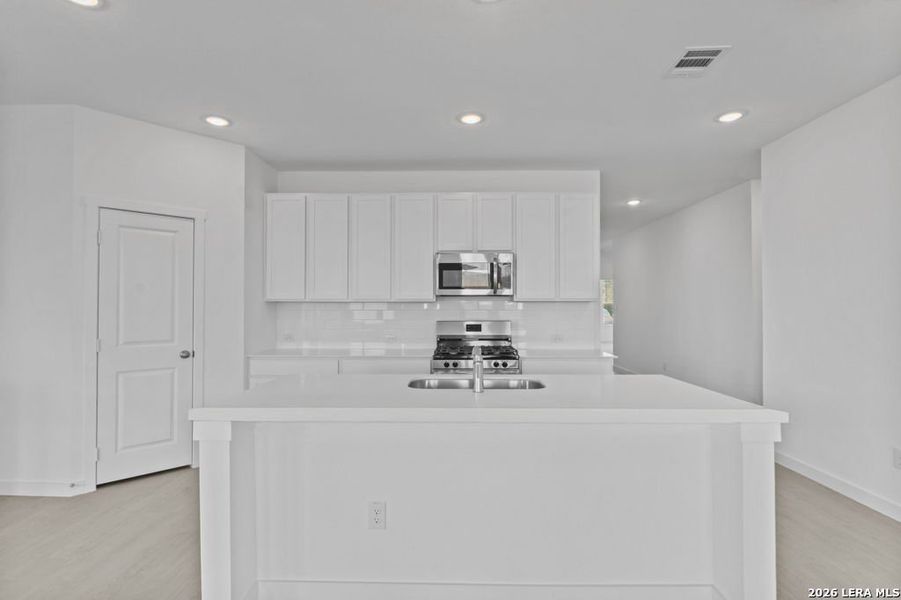 Furnished interior view inside a new home in Grace Gardens, San Antonio (Image 14). Furnished interior view inside a new home in Grace Gardens, San Antonio (Image 14).