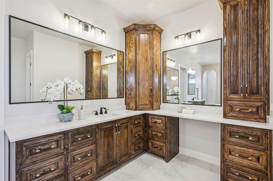 Furnished interior view inside a new home in , Aledo (Image 19).