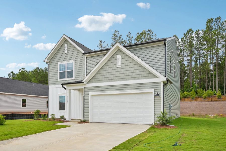 Front exterior of a new home in Middleton Farms, Middlesex, NC, highlighting curb appeal (Image 22).