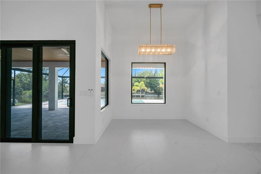 Spacious, unfurnished interior of a new home in , Cape Coral (Image 47).