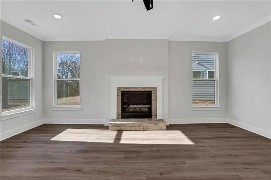 Spacious, unfurnished interior of a new home in Villas at Dawsonville, Dawsonville (Image 39). Spacious, unfurnished interior of a new home in Villas at Dawsonville, Dawsonville (Image 39).