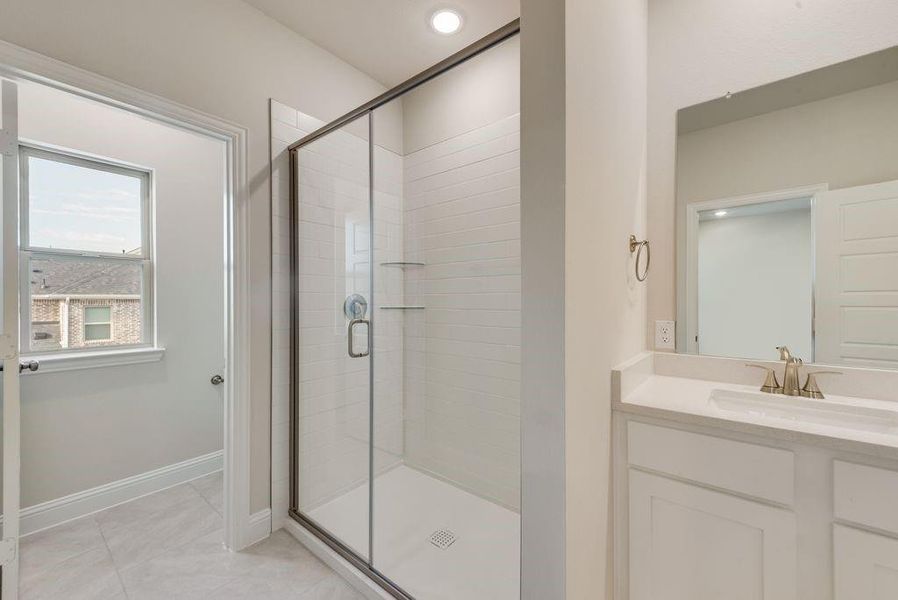 Furnished interior view inside a new home in Bayside, Rowlett (Image 14).