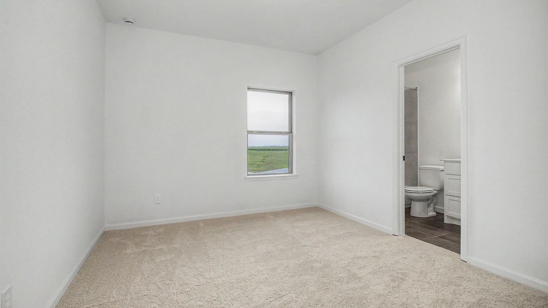 Spacious, unfurnished interior of a new home in Candela, Richmond (Image 7).