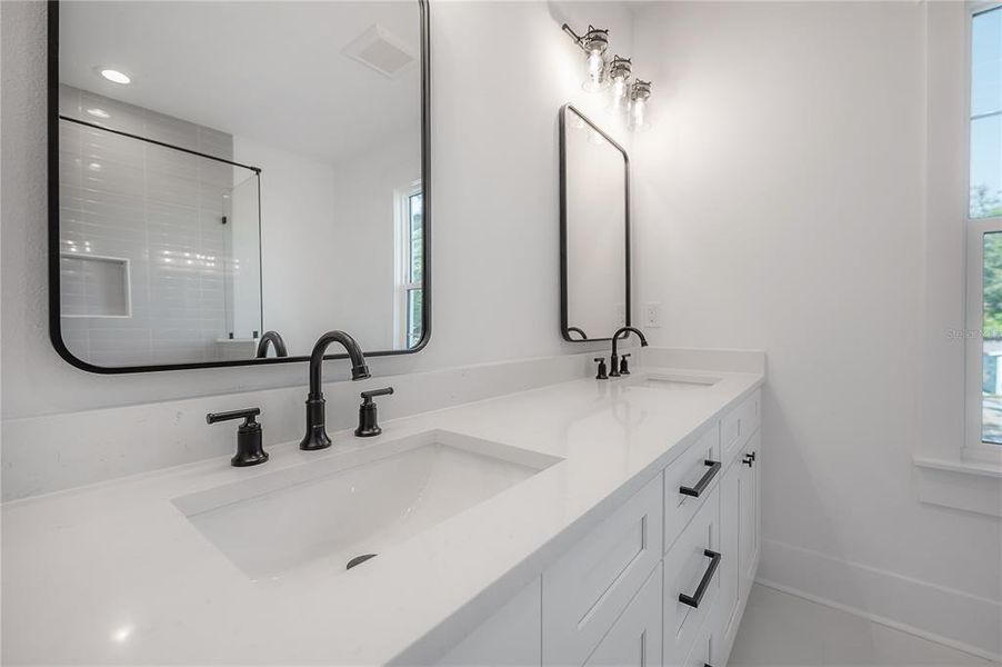 Close-up of interior finishes inside a home in , Tampa (Image 21).